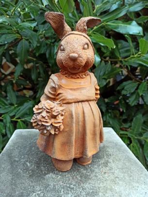 Mrs. Rabbit klein
